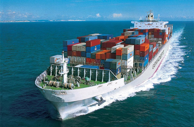 Thuê dịch vụ vận tải đường biển có phải luôn là lựa chọn hàng đầu?